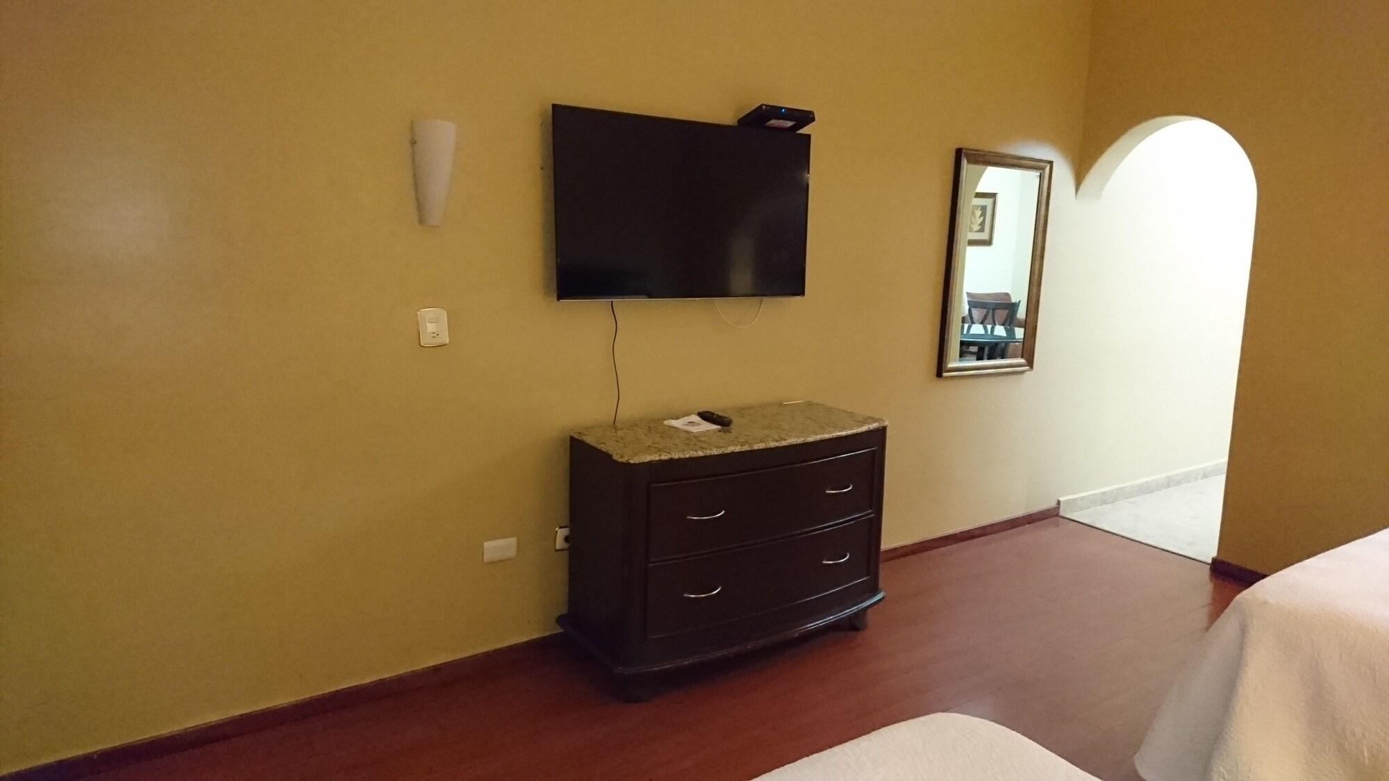 Hotel San Sebastian Hermosillo Buitenkant foto