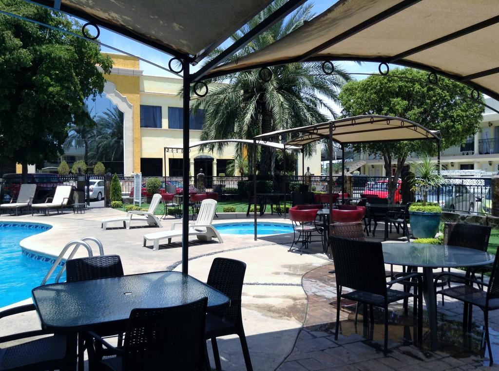 Hotel San Sebastian Hermosillo Buitenkant foto