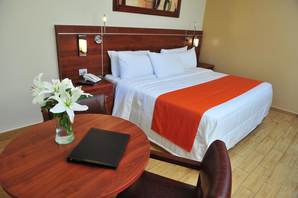 Hotel San Sebastian Hermosillo Buitenkant foto