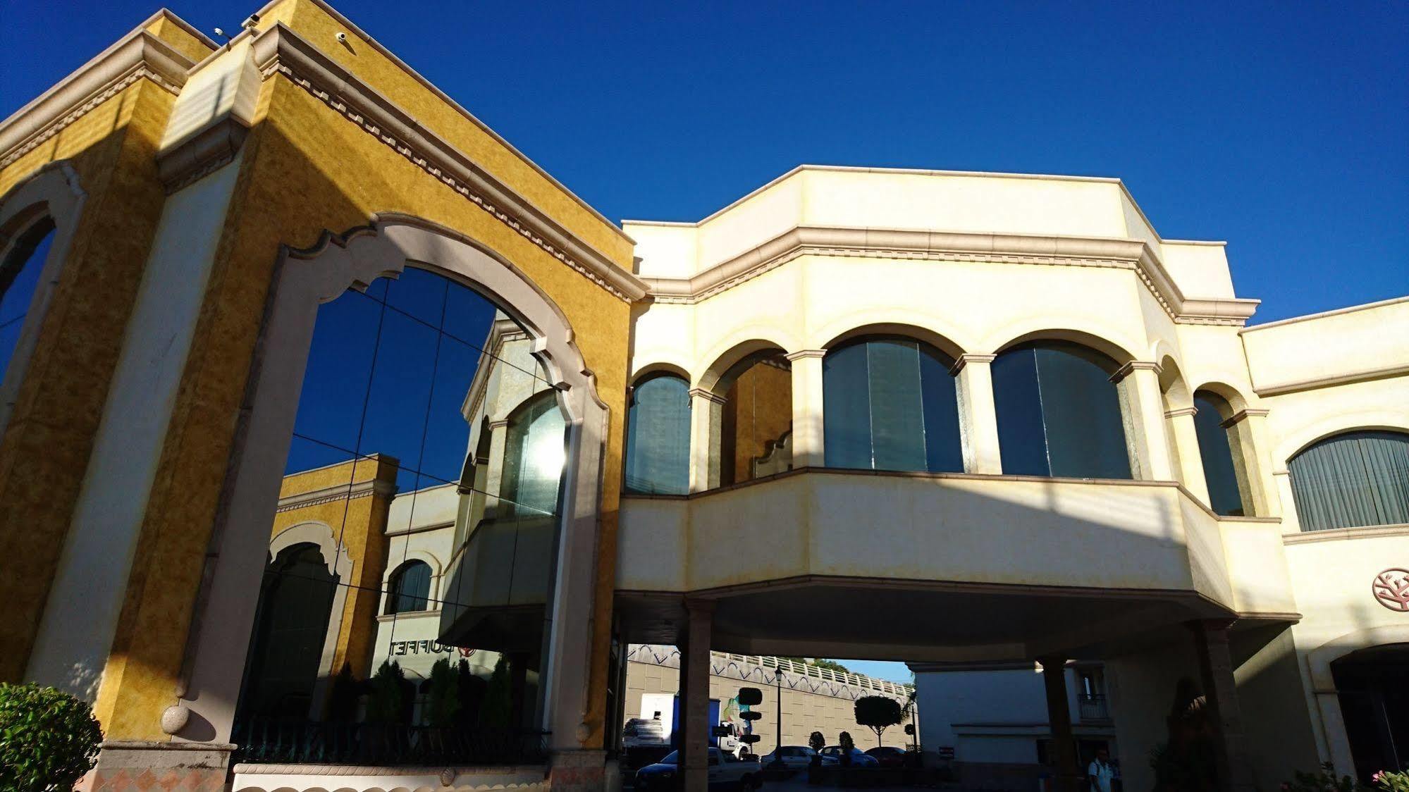 Hotel San Sebastian Hermosillo Buitenkant foto